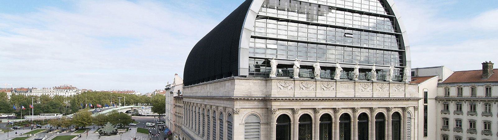 The wings of the Lyon National Opera